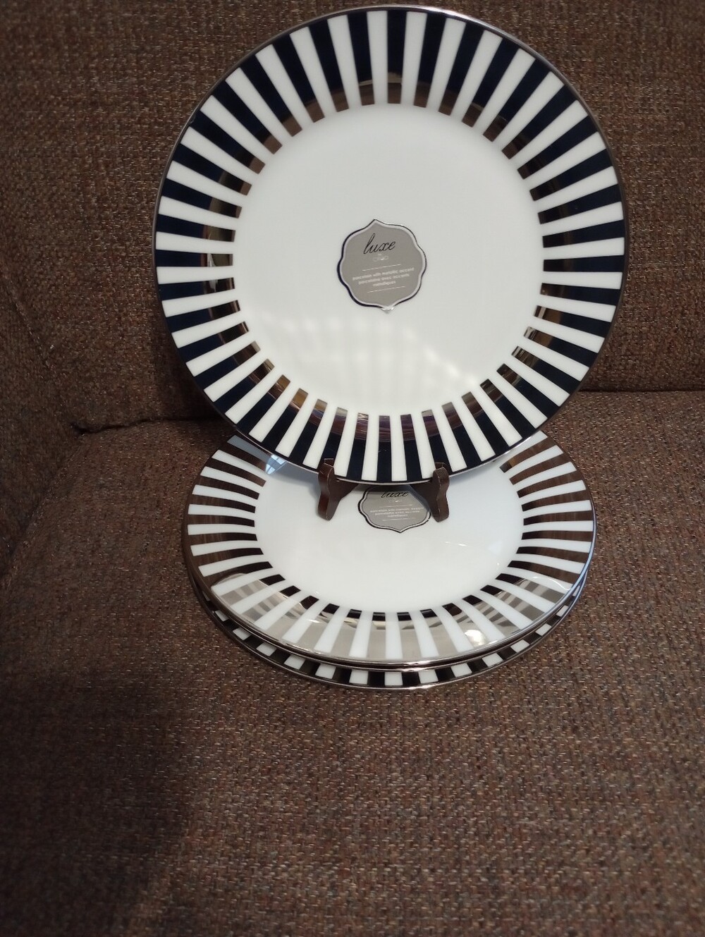 Ciroa Luxe White Porcelain With Silver Metallic Stripes Dinner Plates-Set of 4-